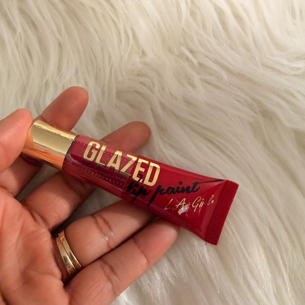 L.A. Girl Glazed Lip Paint Women 0.4oz Pin-Up Red New Glossy Liquid Lipstick GL